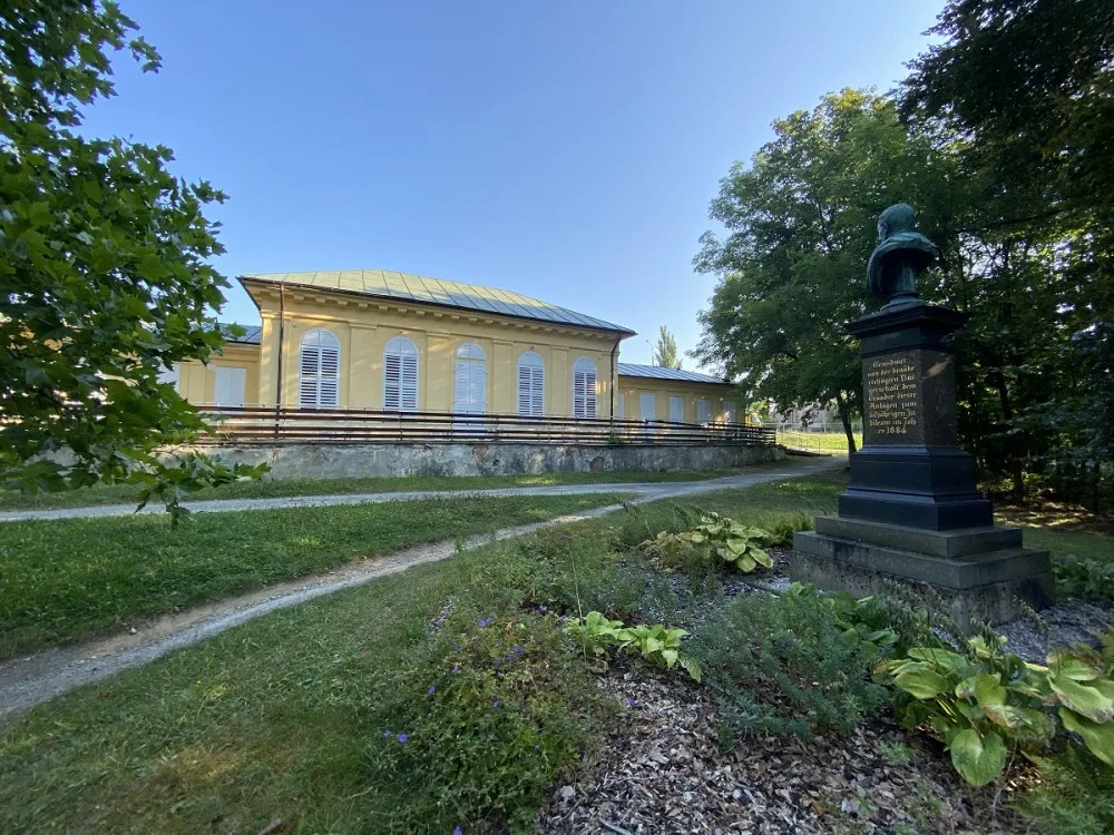 Město hodlá opravit ikonický lochotínský pavilonek, který je v havarijním stavu. Už teď se hledá jeho další využití
