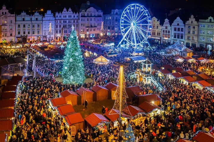 Město hledá vánoční strom, který ozdobí náměstí. Vhodný je smrk, jedle nebo douglaska