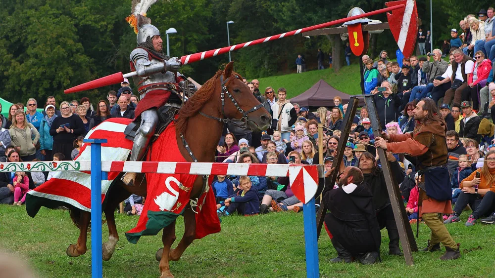 Rytířský turnaj na Doubravce přilákal více než 1 500 návštěvníků