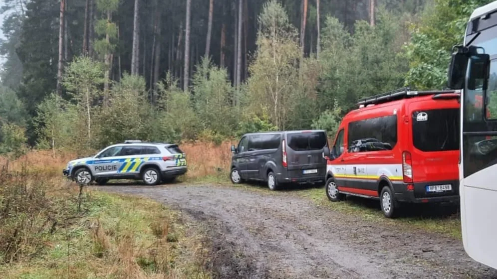 Policisté v terénu už poněkolikáté pátrají po zmizelém otci dvou malých dětí. Ztratil se už v srpnu po autonehodě