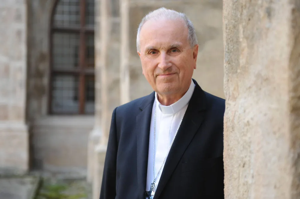 Biskup František Radkovský slaví 85. narozeniny, přes dvě dekády stál v čele plzeňské diecéze
