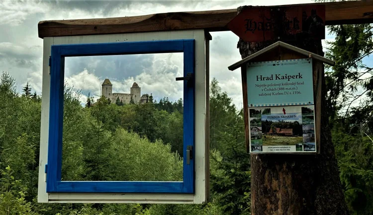 Hrad Kašperk ještě před opravou věže