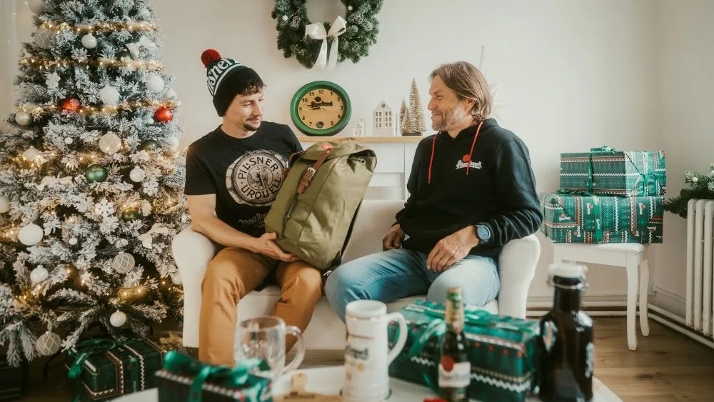 Obdarujte své blízké stylovými dárky Pilsner Urquell!