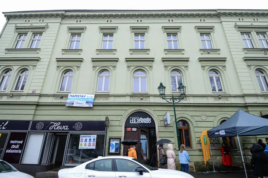 Po opravě za téměř 33 milionů vznikne v domu v centru osm nových městských bytů i komerční prostory