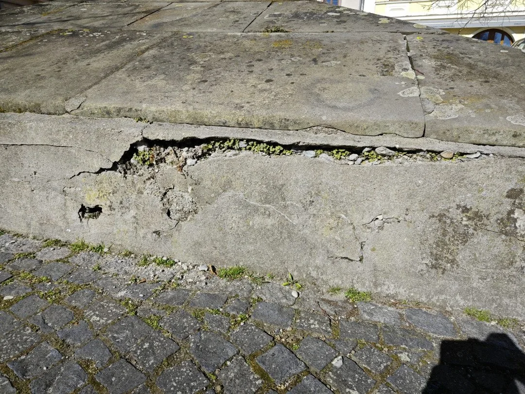 Pomník obětem nacismu se dočká zasloužené opravy, hotovo by mělo být do květnových oslav