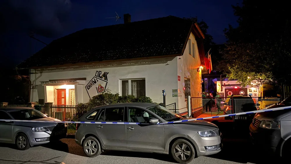 Za smrt ženy při domácím porodu v sídle sekty nikdo nemůže, policie případ odložila