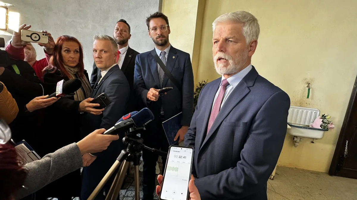 Prezident Petr Pavel oznámil novinářům, že přijal pozvání plzeňského primátora a zúčastní se v květnu velkolepých Slavnosti svobody