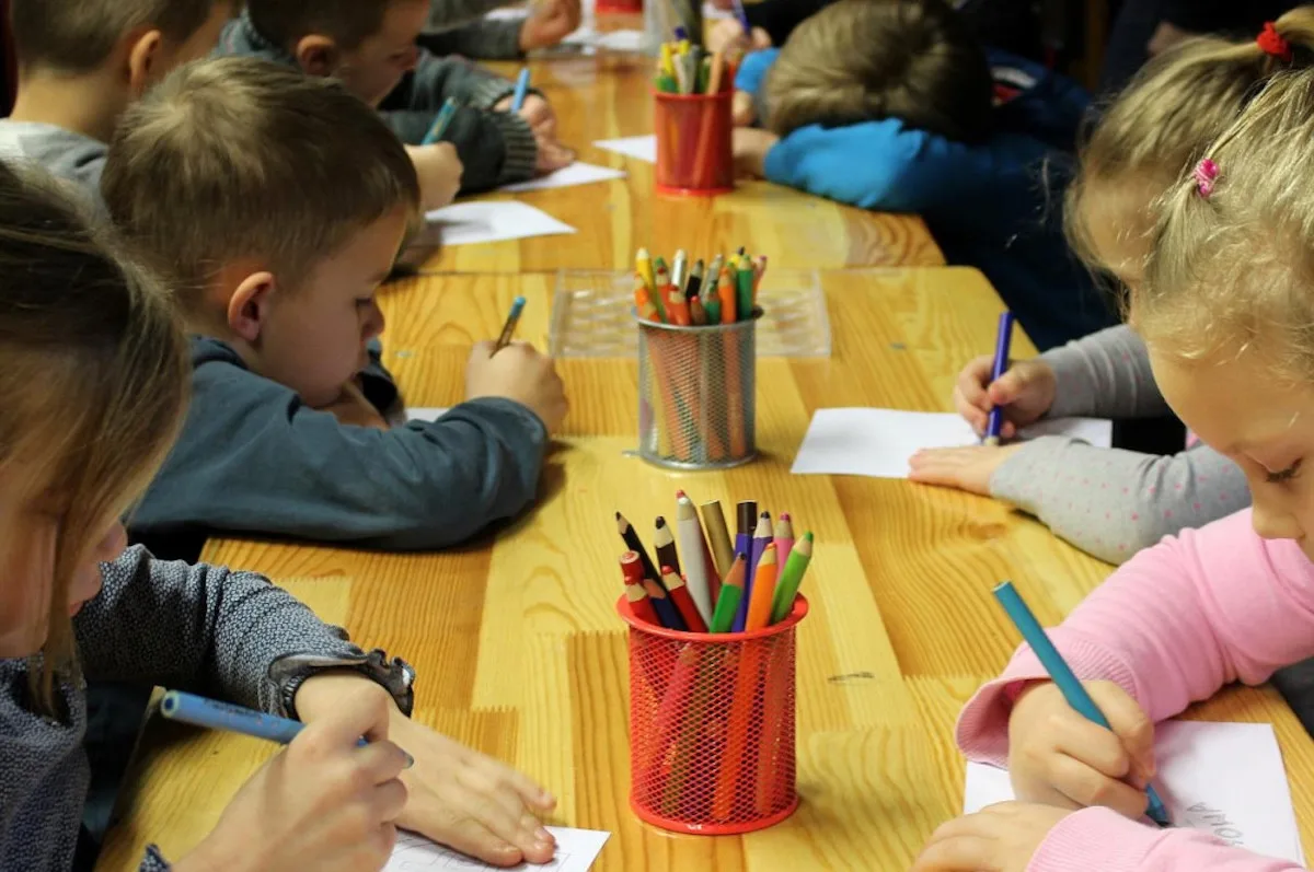 Plzeňské školy chystají zápisy. Kdy a kde zapsat své dítě?
