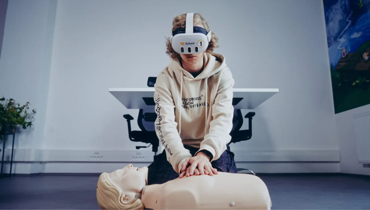 Virtuální realita proškolí lidi v poskytnutí první pomoci, jde o první projekt svého druhu na světě