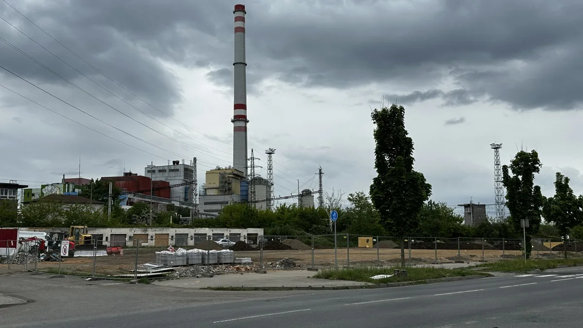 Nechvalně proslulé domy z Jateční jsou navždy pryč. Místem povede východní obchvat