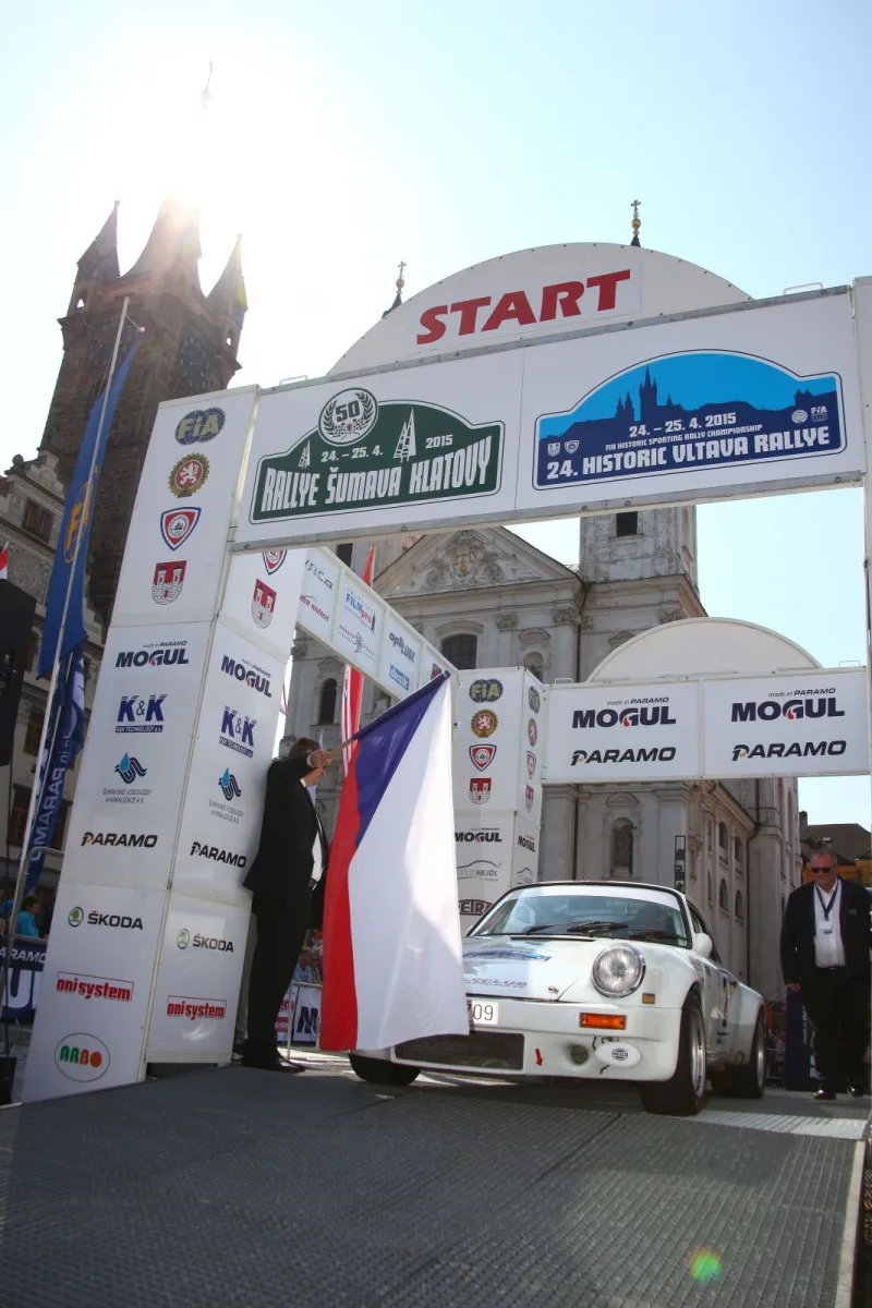 Zemřel V. C. Jensen, slavný závodník a rallye šampion, poslední závod jel na Klatovsku