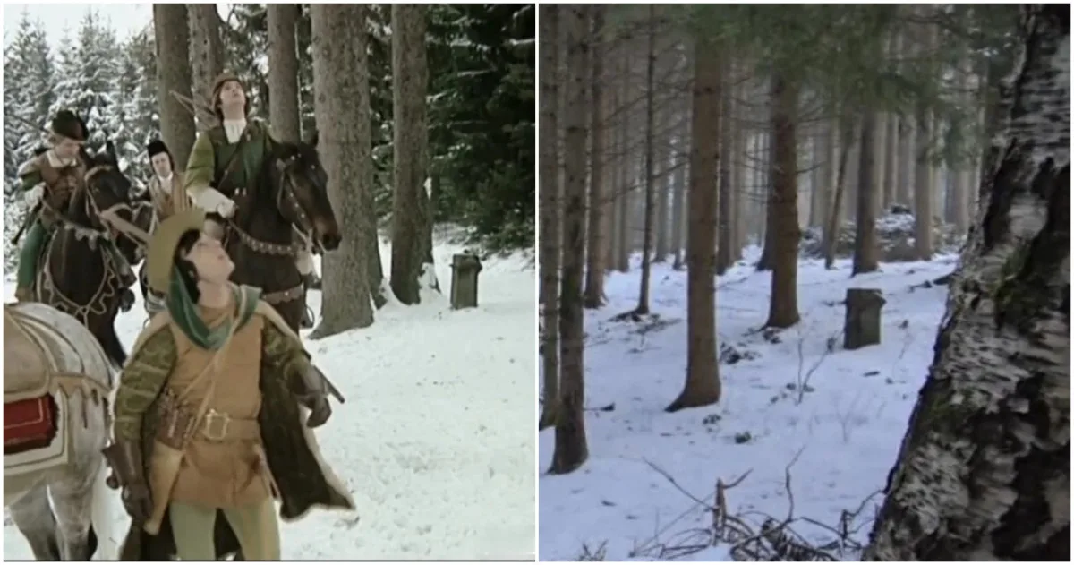 Kříž na podstavci chyběl už v době natáčení, teď se to ale změní.