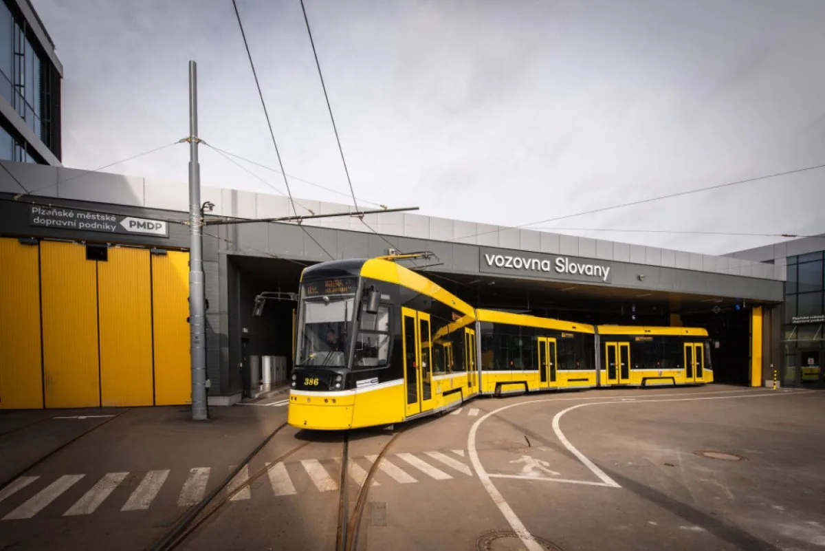 Tramvaje Škoda 40T jezdí v Plzni už od října 2021