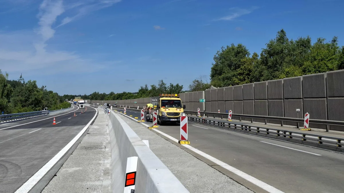 Po třech měsících končí oprava povrchu dálnice D5 v úseku mezi kilometry 122 - 129