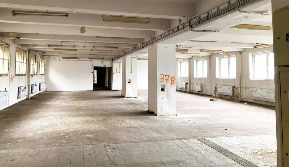 Univerzitě se konečně podařilo prodat budovu bývalého ředitelství plzeňské Škody za 190 milionů