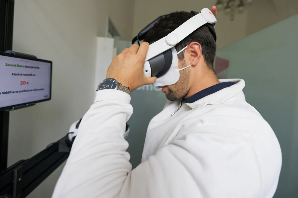 Plzeň jako první na světě zdarma nabízí trénink první pomoci s virtuální realitou