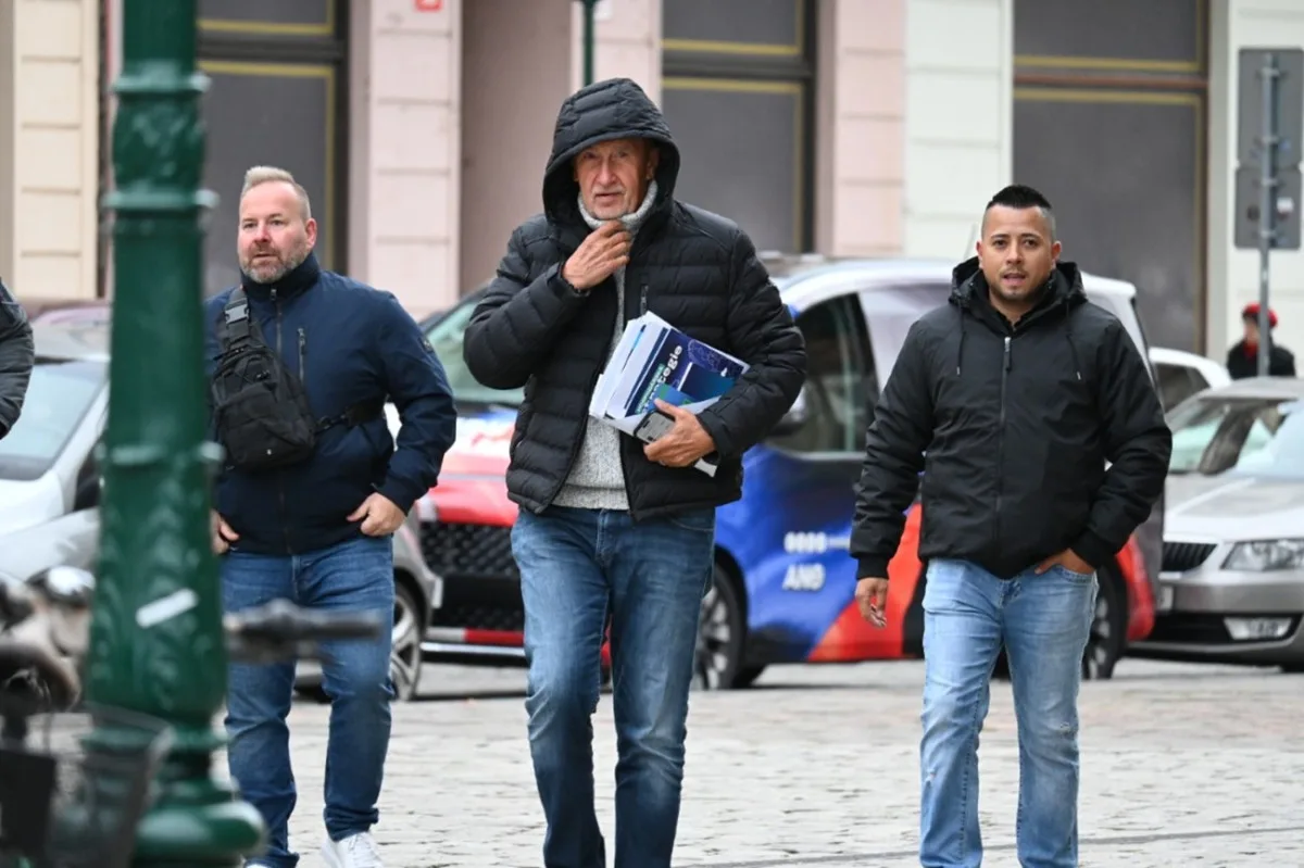 Babiš šel na akci ANO v Plzni do ostrého konfliktu se studenty. Došlo i na Jezulátko