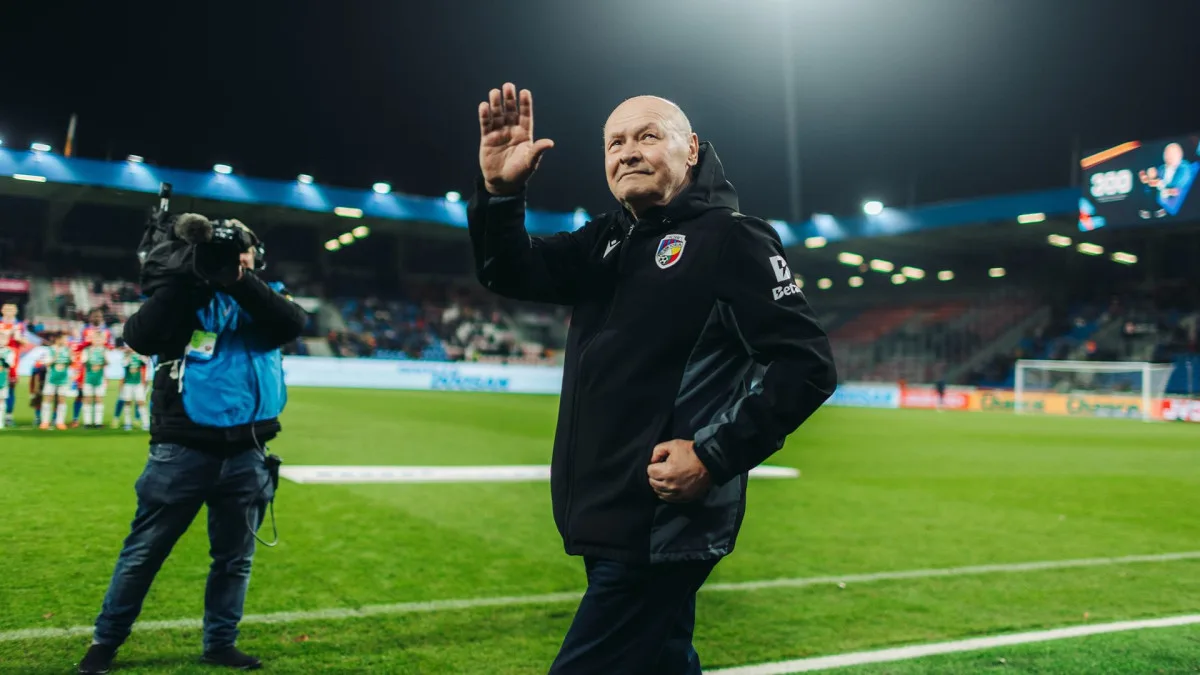 Nic neřeším, soustředím se na práci, říká Koubek po prvním zápasu pod novým vedením