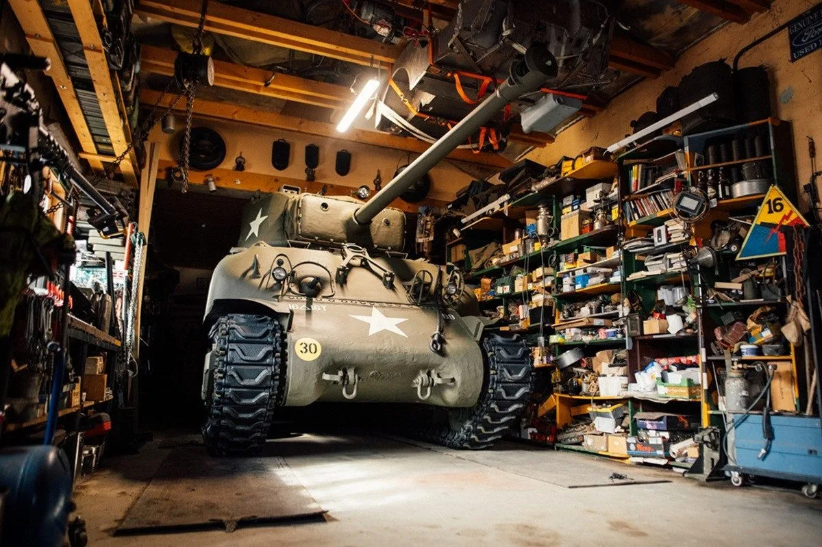 Tank v restaurátorské dílně.