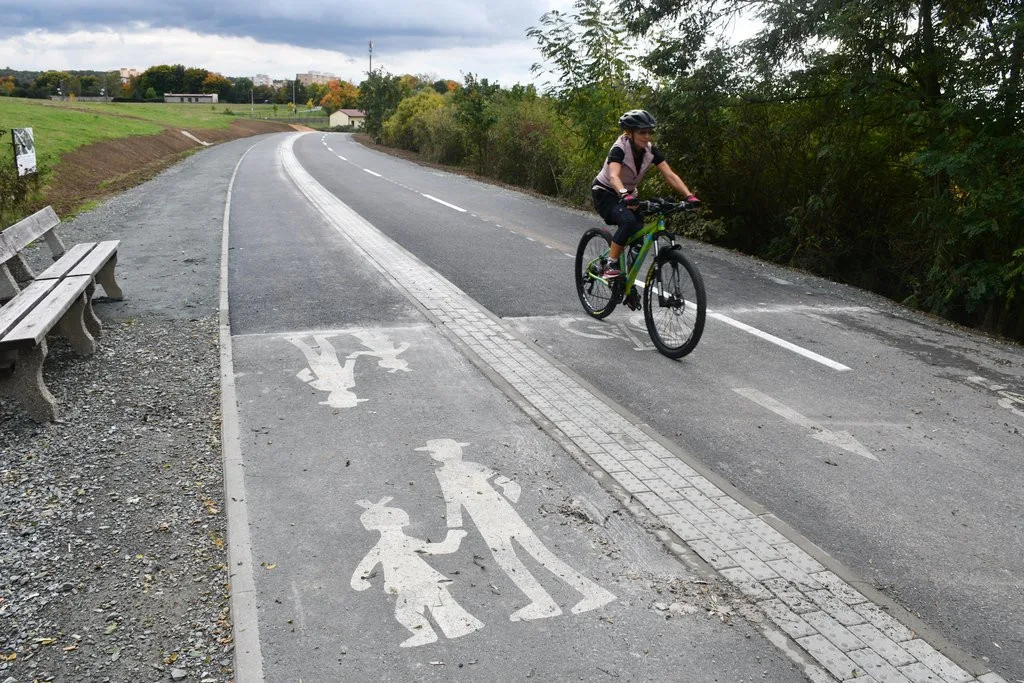 FOTO: Je hotovo. Plzeň dokončila poslední úsek železniční cyklostezky