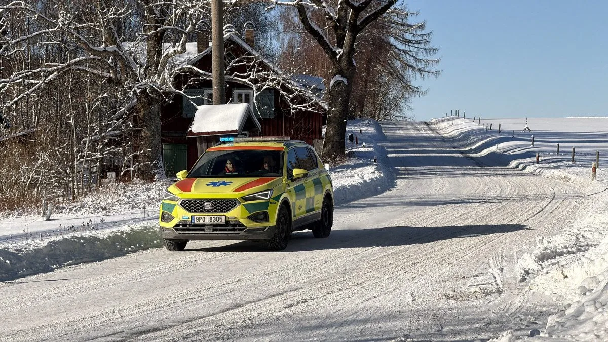 Sněhu na silnicích bylo lotos hodně