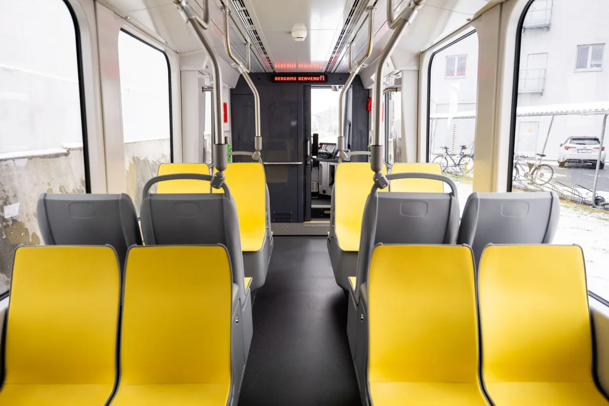 Plzeňská Škoda představila první tramvaj nové generace, jezdit bude v ulicích Bergama