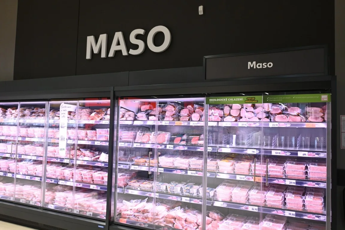 Váhy s umělou inteligencí nebo úklidový robot. Nový Kaufland sází na moderní technologie