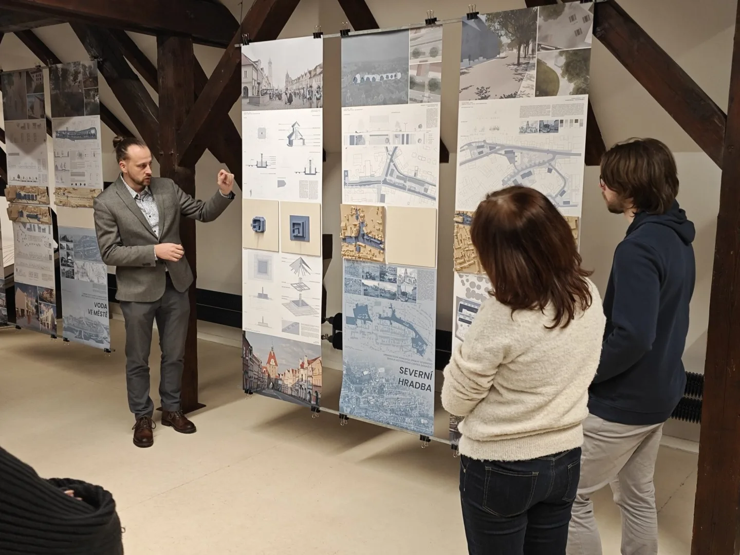 Studenti architektury představili své návrhy na využití bývalé továrny z roku 1884