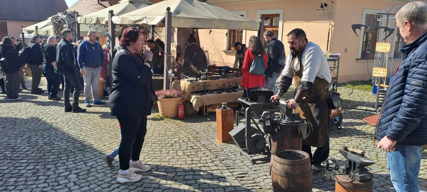 Vyhlášení nožíři z Česka i ze zahraničí předvedou své umění na populární přehlídce