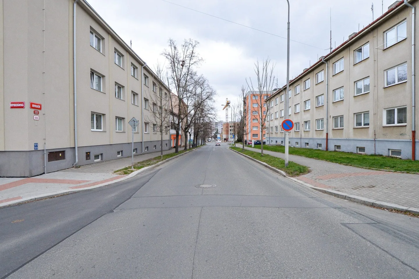 Kompletní oprava čeká Revoluční ulici v plzeňských Lobzích. Budou další uzavírky