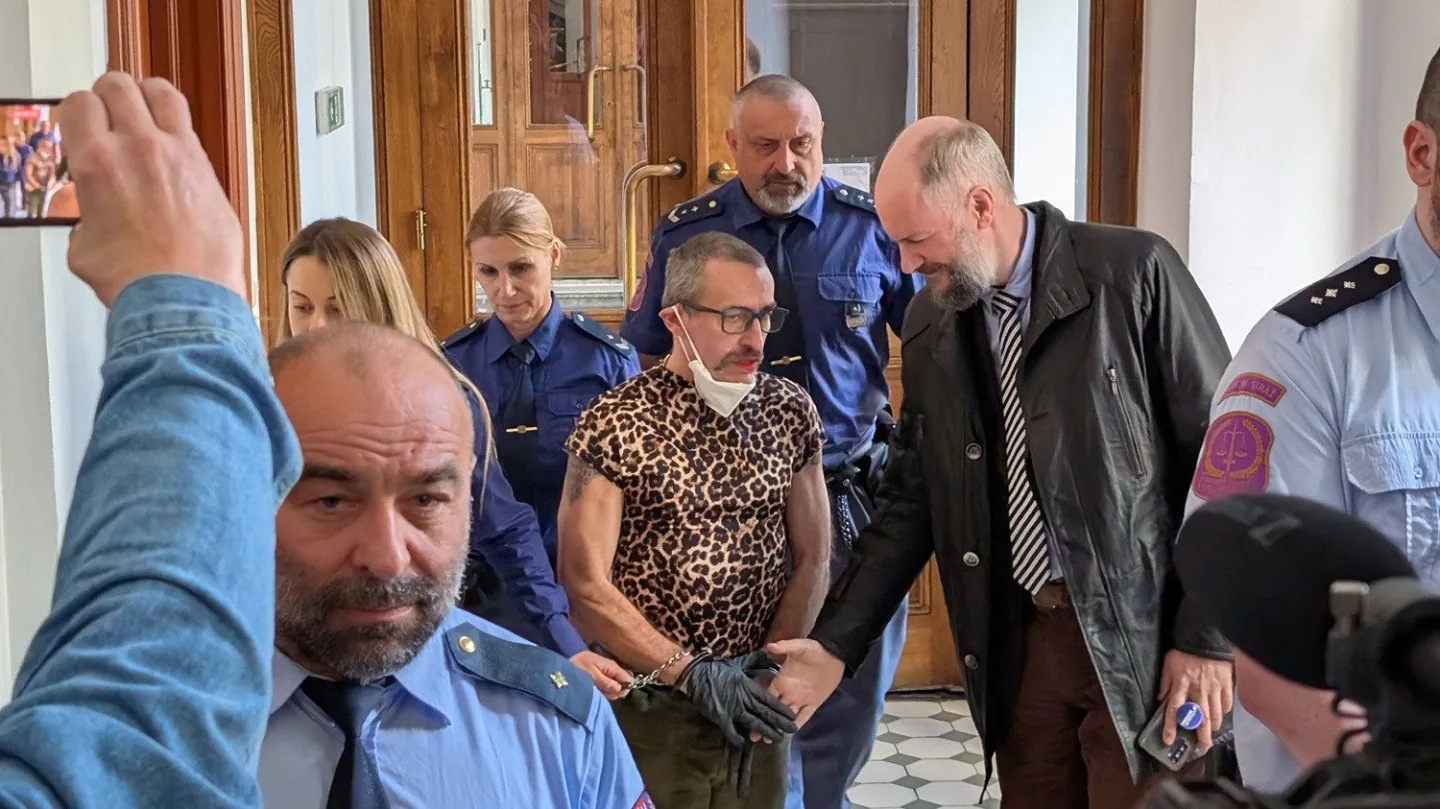 Soud zatím nerozhodl o vydání německé extremistky, Marla přirovnala Bory k Alcatrazu