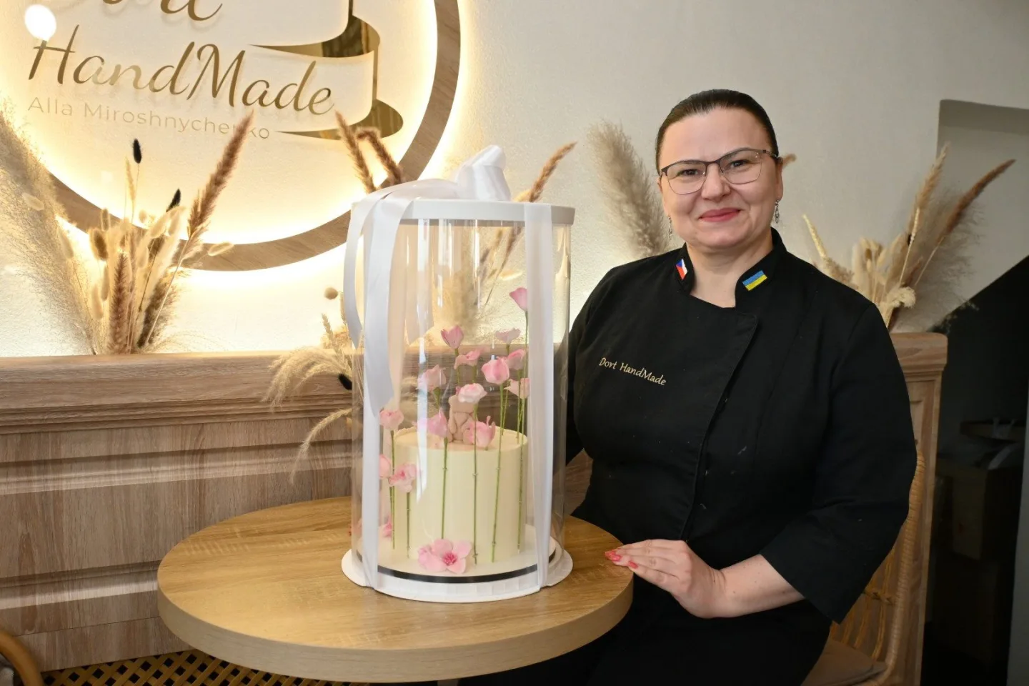 Příběhy vypráví prostřednictvím chutí, Alla zakombinovala do dortu i plzeňské pivo, foto: Zuzana Duzbabová