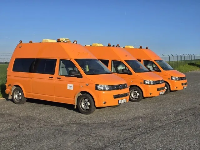 Nové využití pro vyřazené sanitky. Pomáhají při údržbě mostů v Plzeňském kraji