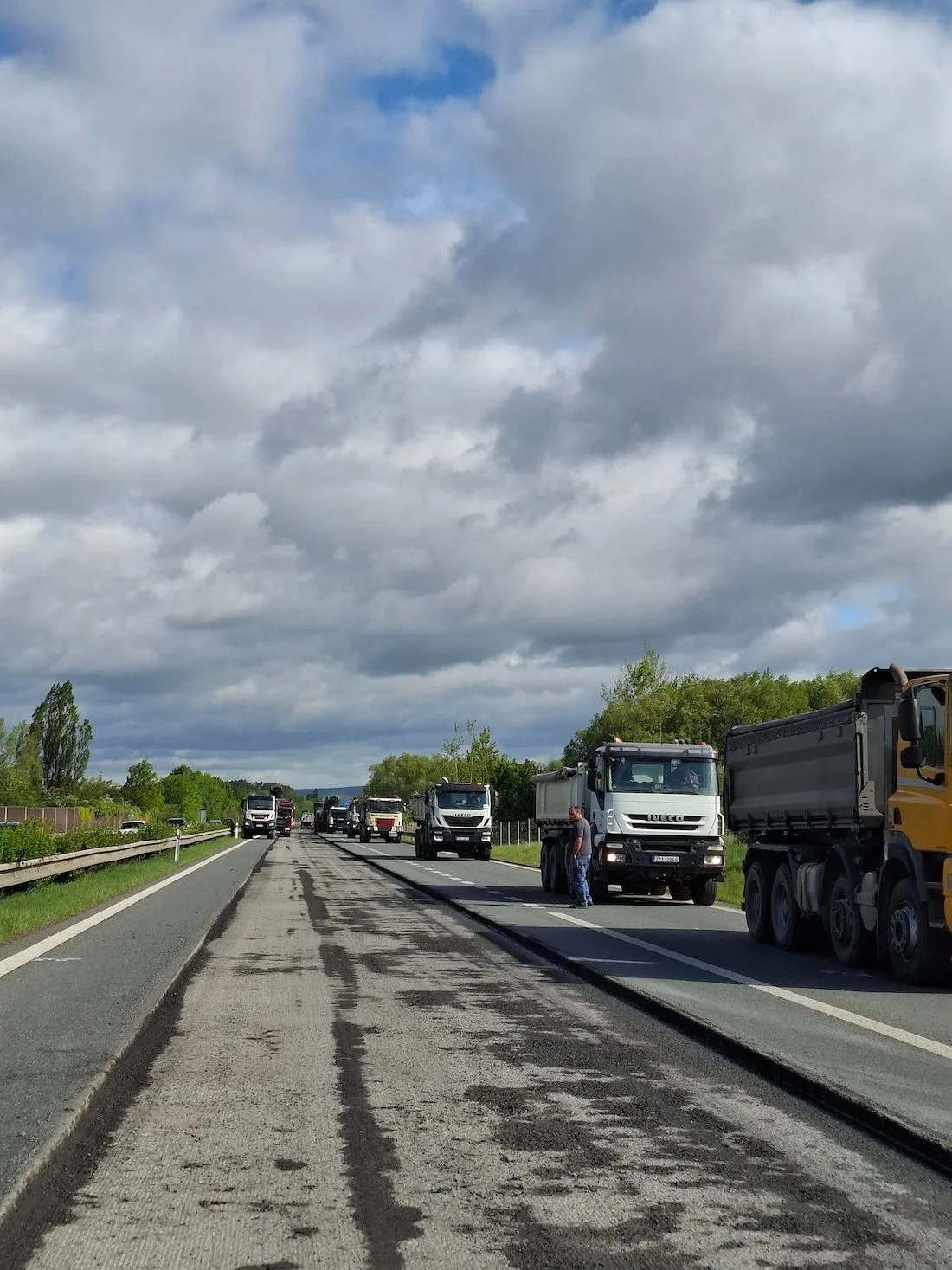 Silničáři v Plzeňském kraji vydají na opravy silnic zhruba stejně jako loni