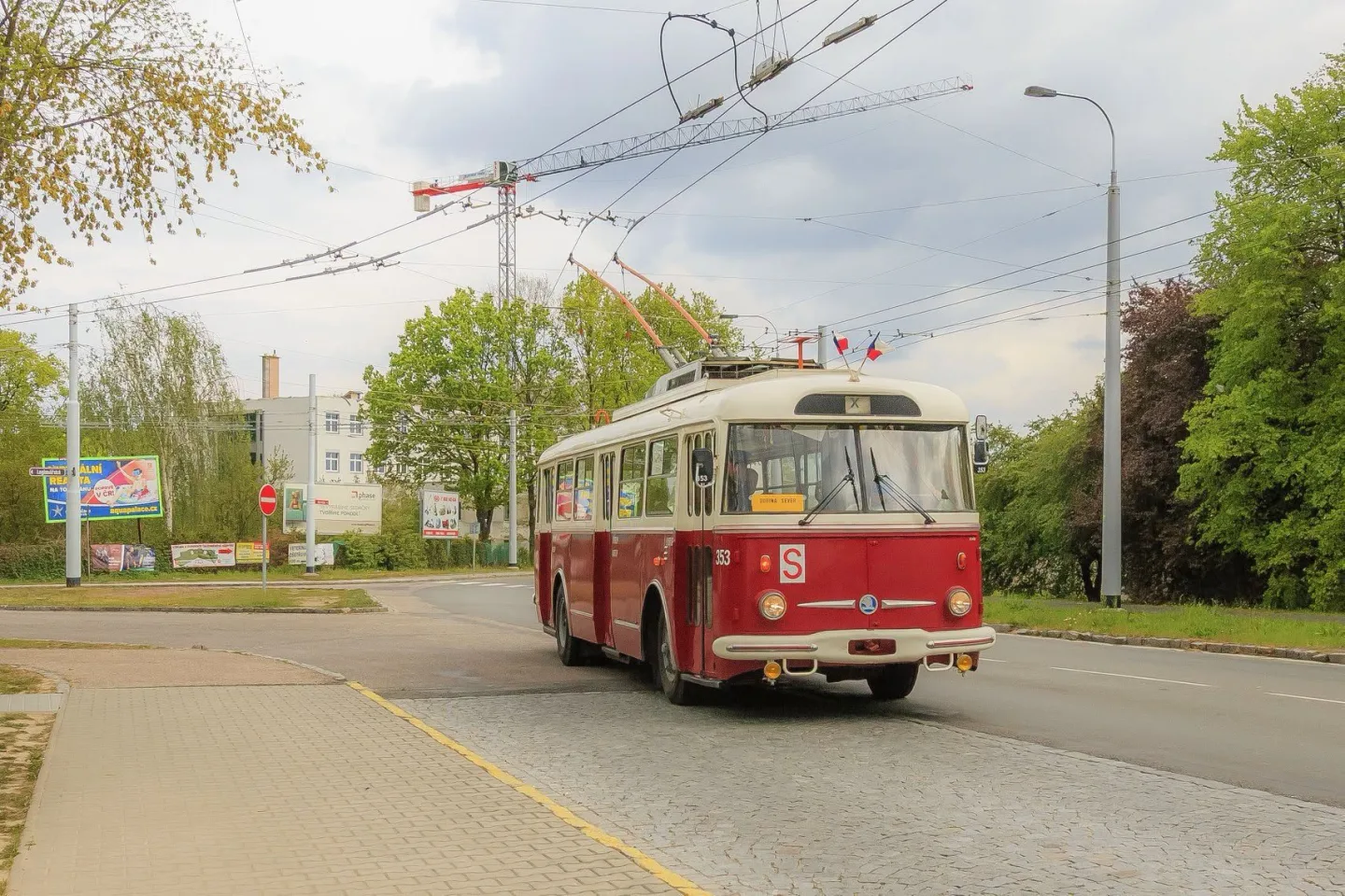 Do ulic vyrazí unikátní historické vozy, trolejbusové oslavy nabídnou víc perliček