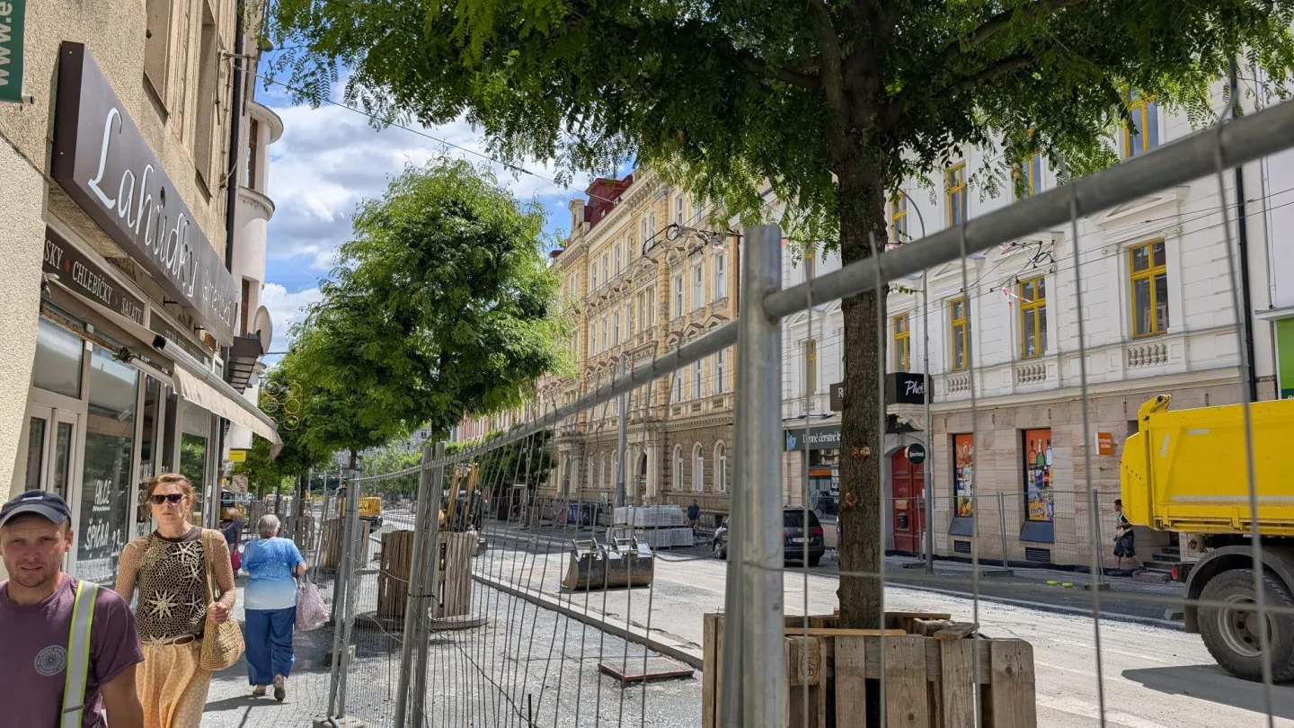 Americká třída je aktuálně rozkopaná