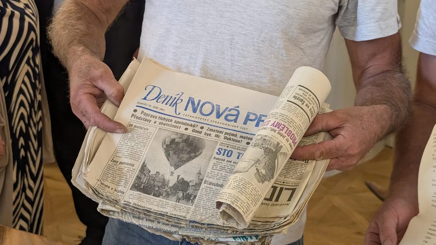 Katedrála vydala svá tajemství, věžička ukrývala schránky s poselstvím