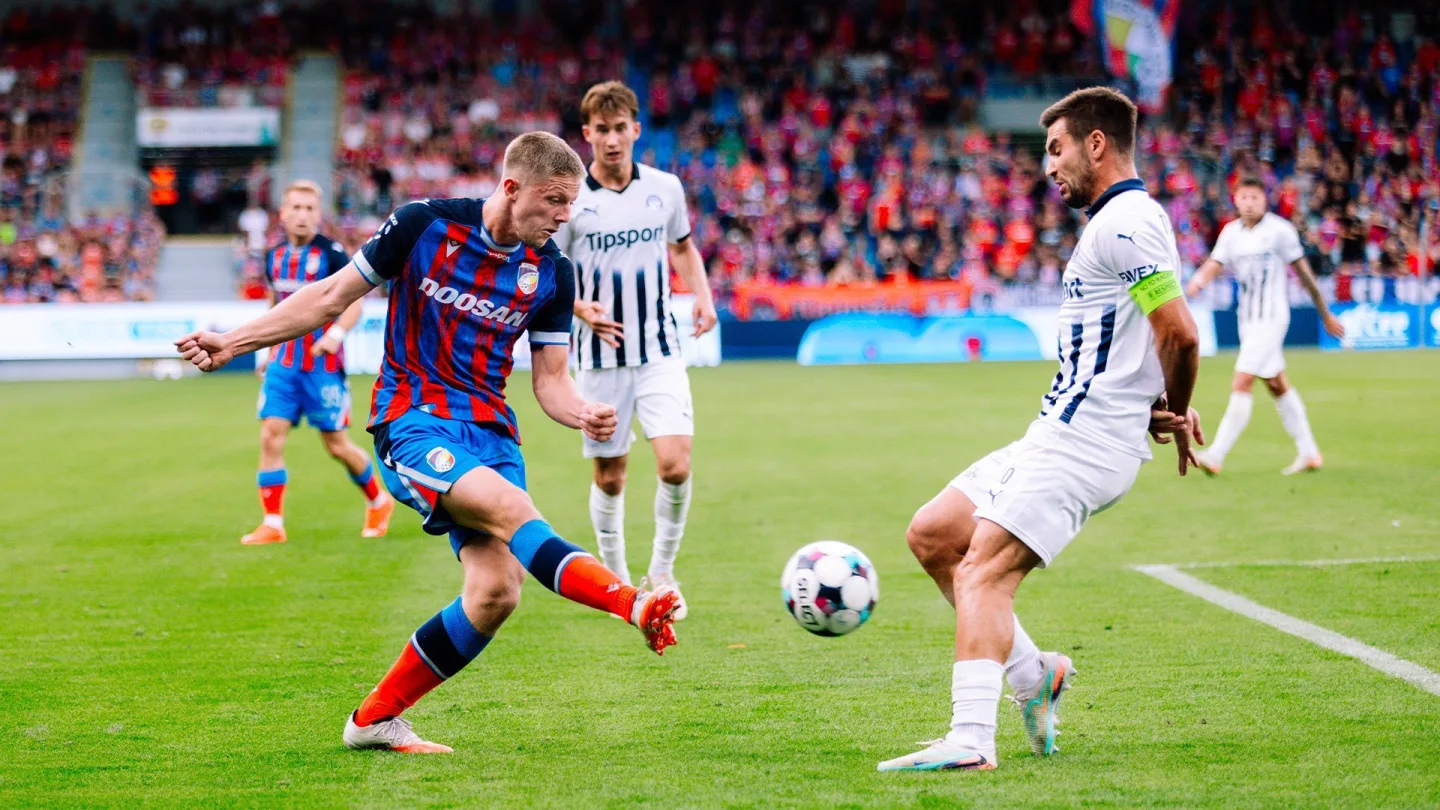 Fotbalisté Plzně po postupu v pohárech znovu klopýtli, se Slováckem hráli 1:1