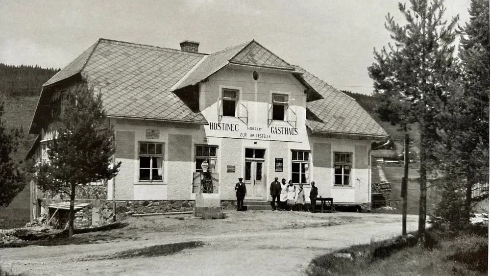 V Horrerově hostinci to všechno začalo