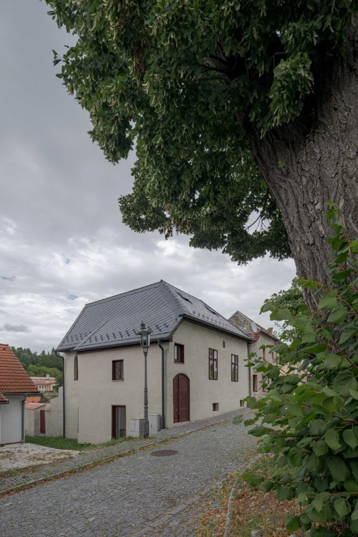 Bývalá synagoga v Rabí