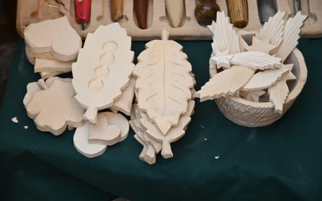 Řezbářský workshop se šumavským betlémářem Karlem Tittlem