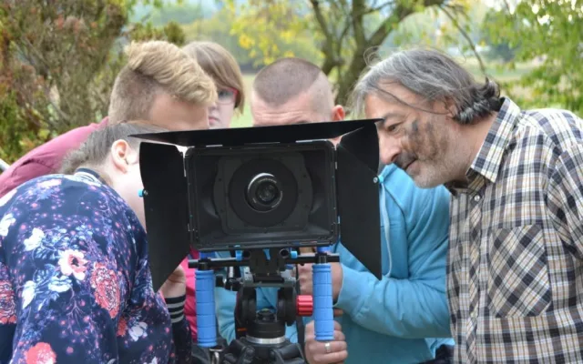 Natáčení filmu Z města na venkov.
