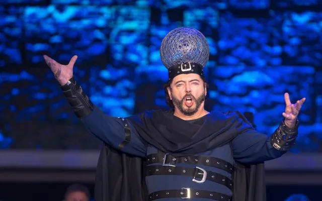 Nabucca při Noci s operou vidělo na 7500 lidí.