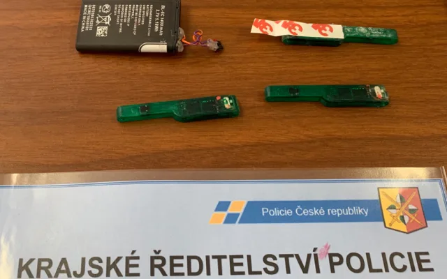 Věci zabavené policií.