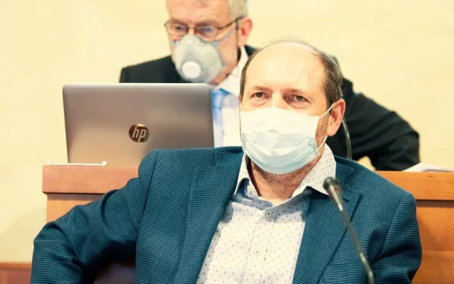 Pavel Karpíšek při posledním jednání v Senátu