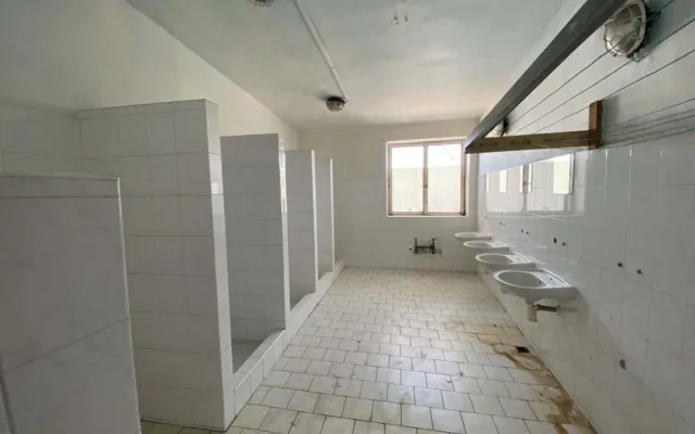 Stanové městečko pro plzeňské bezdomovce je hotové a čeká na první obyvatele