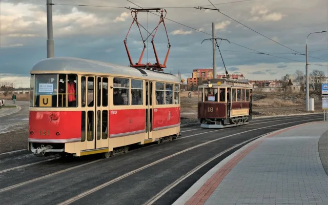 Po nejvytíženější tramvajové lince číslo 4 by měly v budoucnu jezdit největší tramvaje v zemi