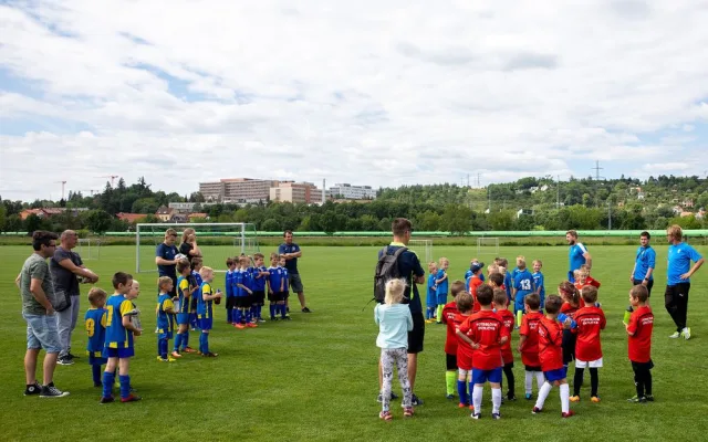 Chcete mít ze syna hvězdu FC Viktoria Plzeň? Přijďte si vyzkoušet pláckový fotbal