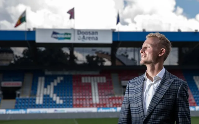 Nová posila v dresu FC Viktoria Plzeň, klub získal univerzála Ondřeje Mihálika
