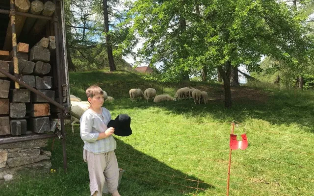 Skanzen u hradu Velhartice poprvé ukázal interiéry domů